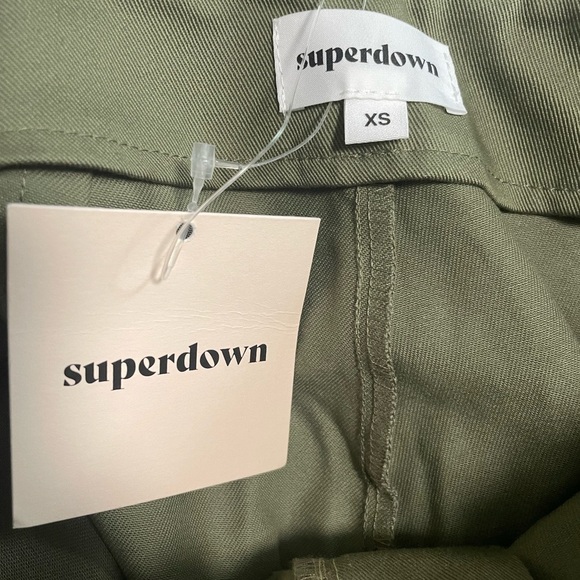 NWT Revolve Superdown Chanice Buckle High Rise Pant In Olive. Size XS - Picture 6 of 7